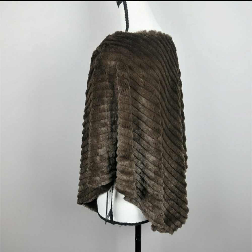 Black Rivet NWT Sz S/M Chocolate Brown Poncho D146 - Picture 13 of 15